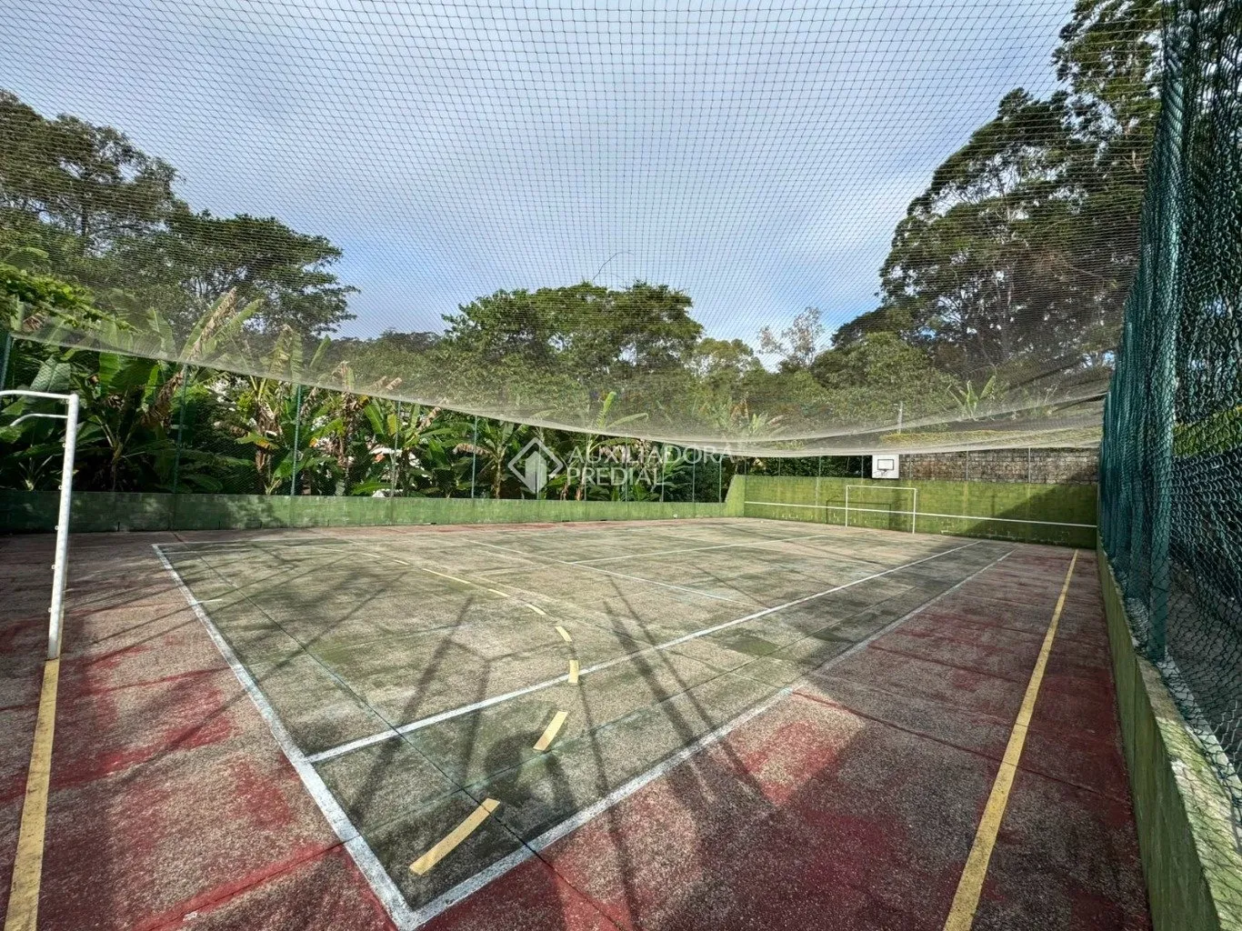 1-bedroom apartment with 67 m² and ceramic tile — photo 24