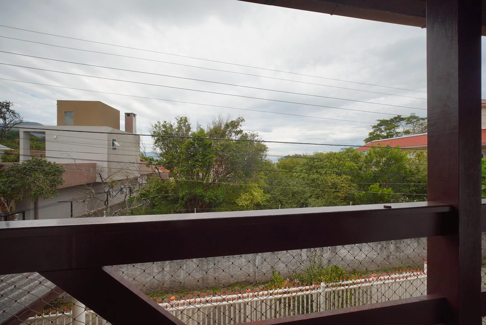 3-bedroom house with a washing machine — photo 11