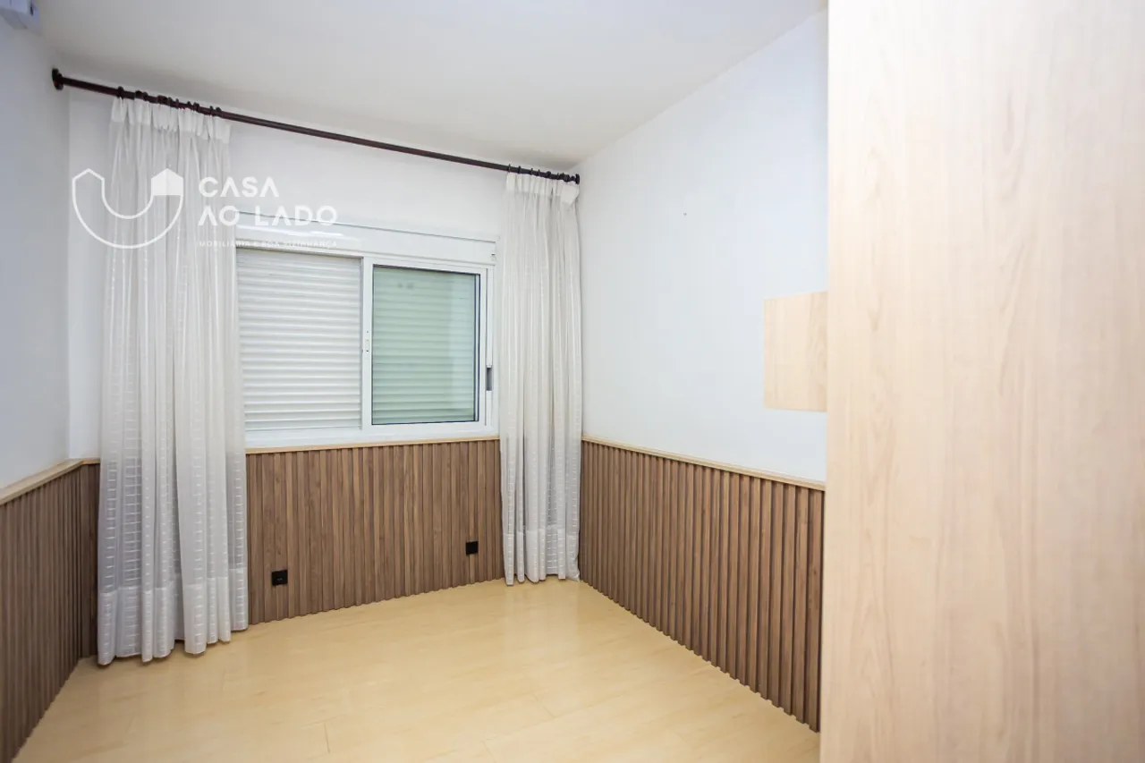 House with 4 bedrooms and 4 bathrooms, 315 m² — photo 15