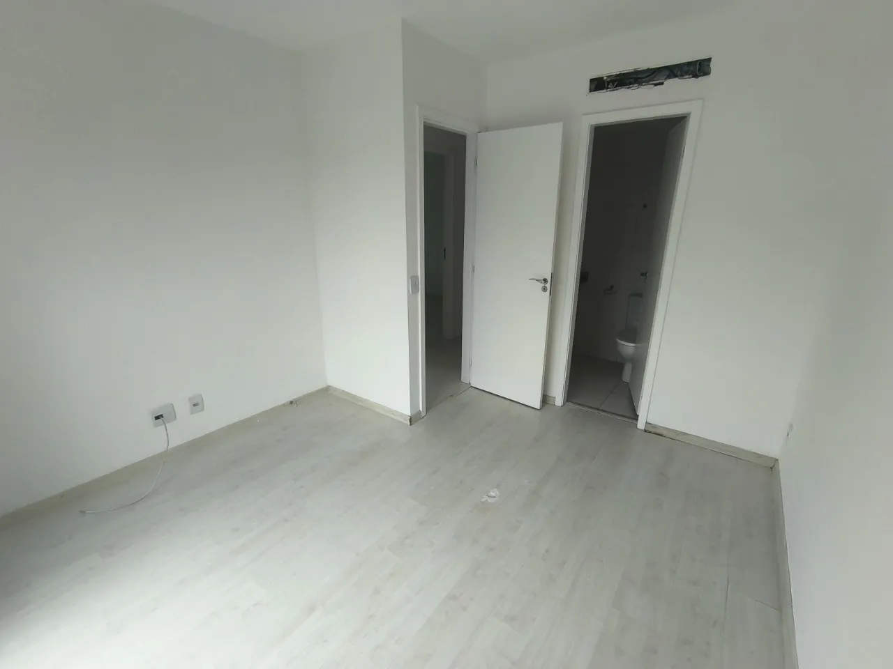 3-bedroom apartment with a closed kitchen and 2 parking spaces — photo 19