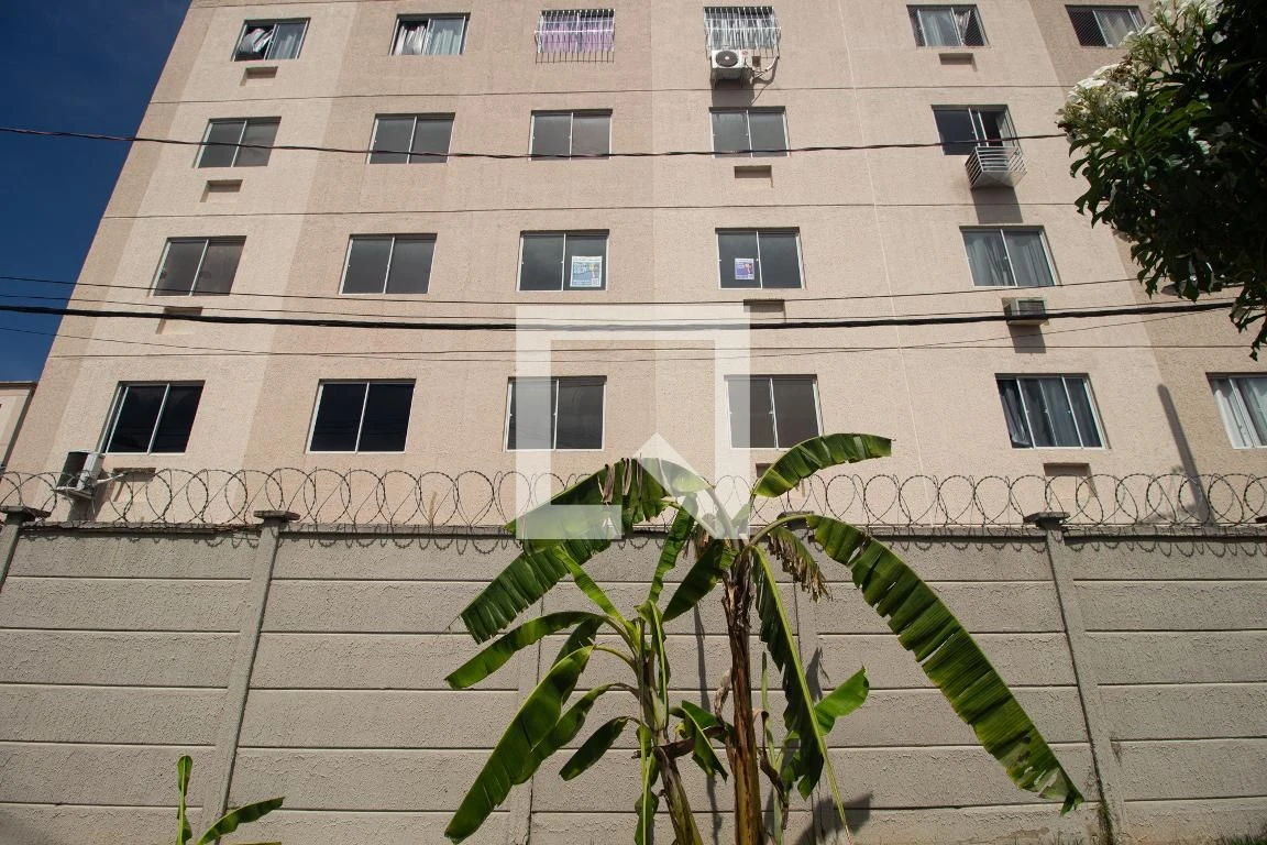 Apartamento com 2 quartos e 1 vaga, pisos de cerâmica — photo 46