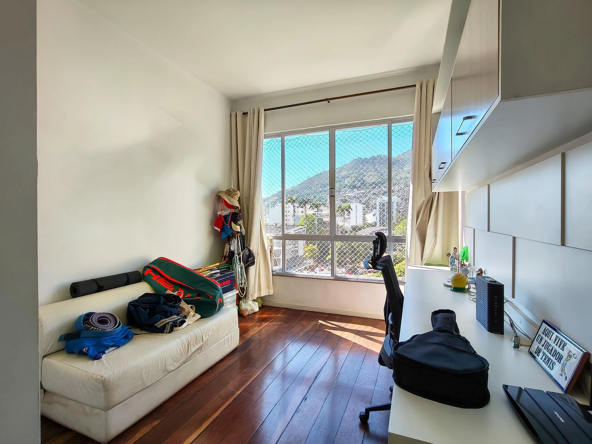 Rental apartment with 3 bedrooms and a private garden — photo 6