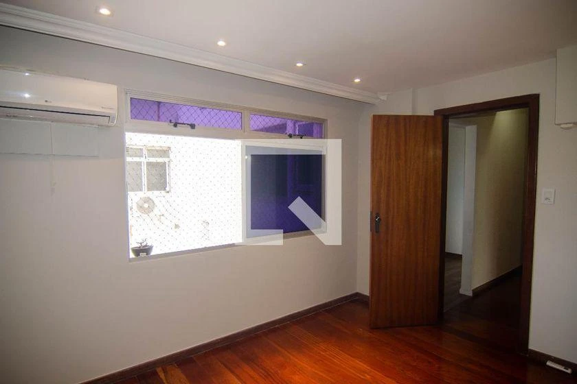 Apartamento com 4 quartos e 165 m², cozinha a gás — photo 14