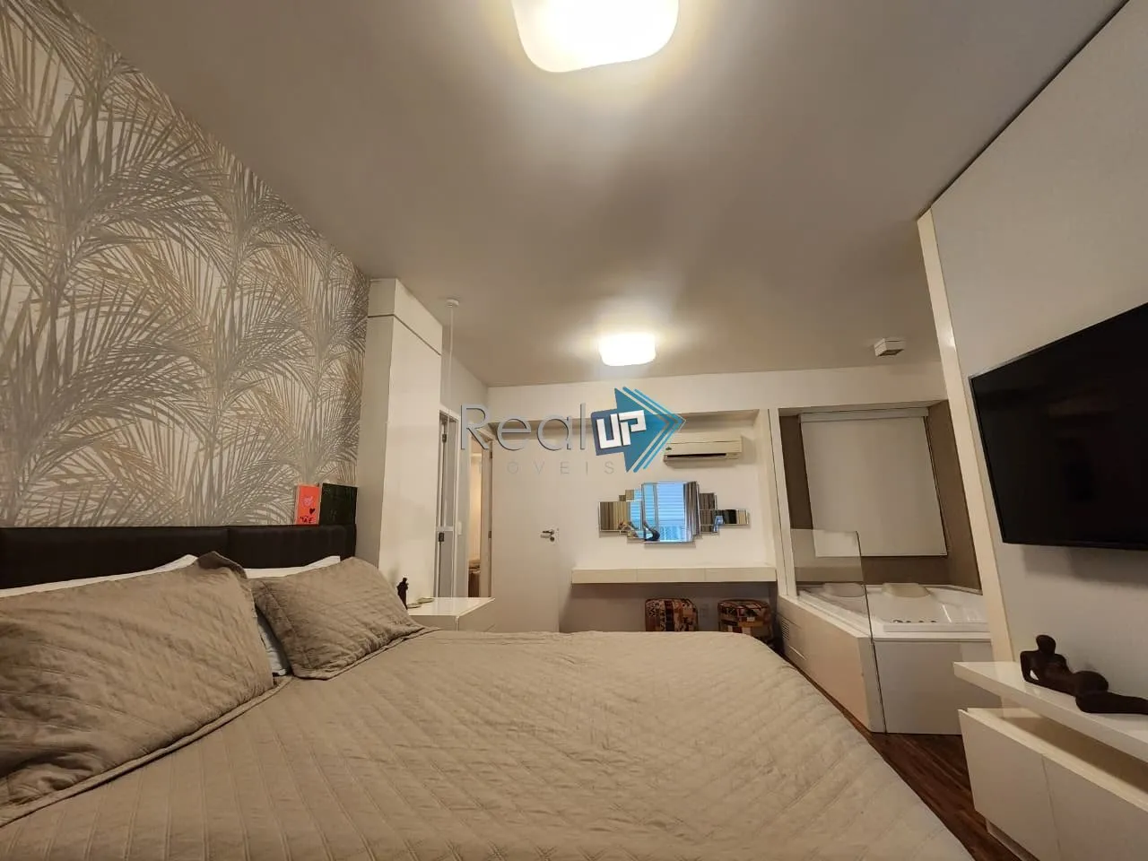 4-bedroom apartment with 227 m² and 3 parking spaces — photo 31