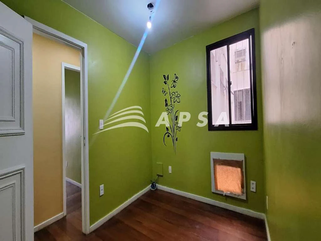 Apartamento de 200 m² com cozinha separada e 4 quartos — photo 26