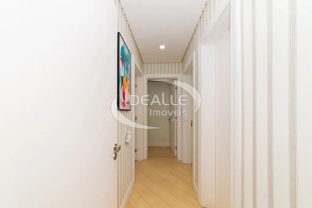 242 m² apartment with 3 bedrooms and private BBQ — photo 9