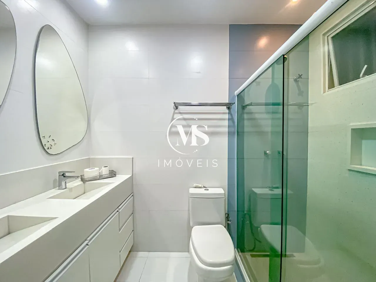 Ванна та 3 спальні: квартира 250 м² — photo 26