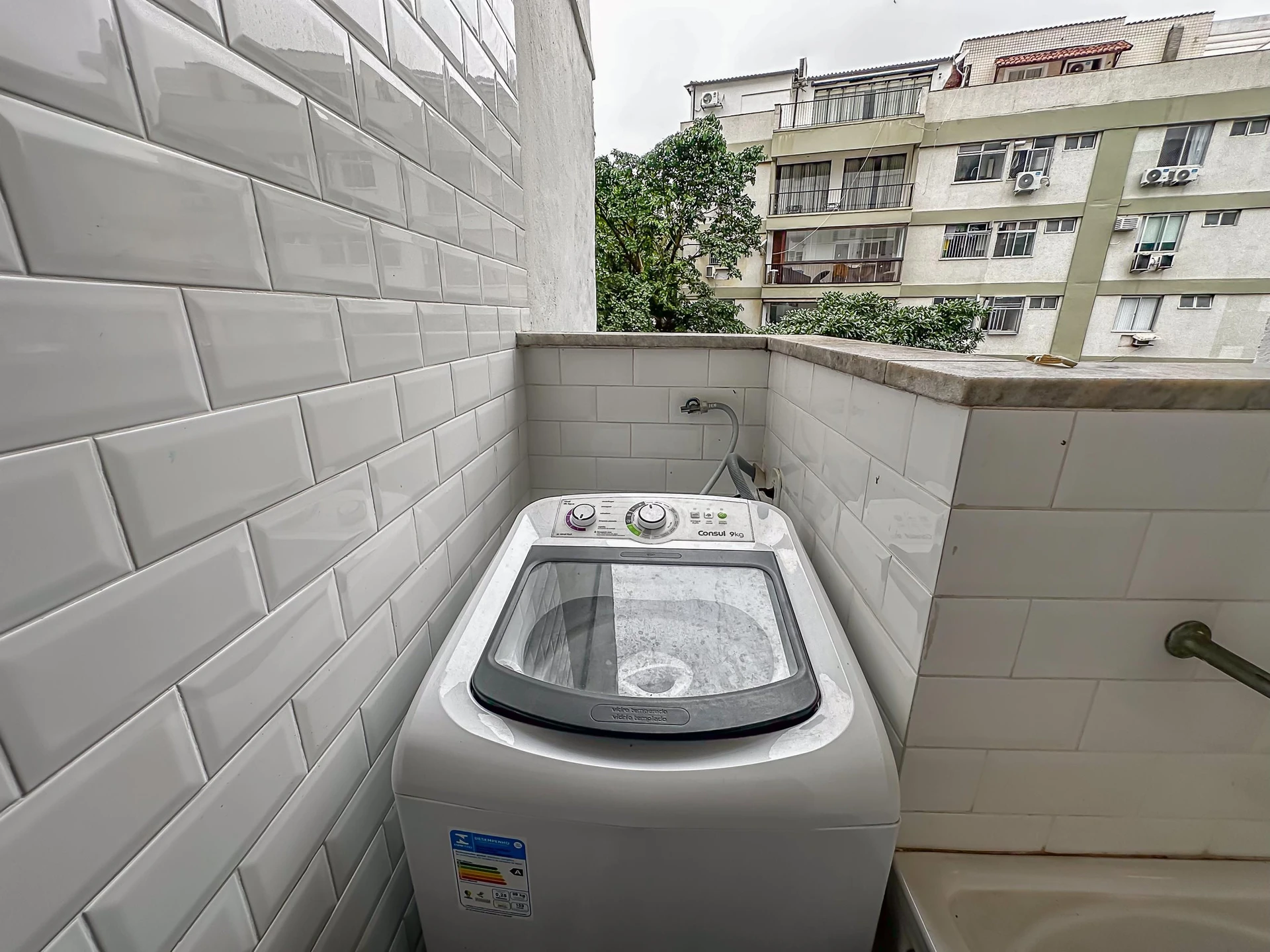 Apartamento amueblado con 2 habitaciones y 2 baños — photo 40