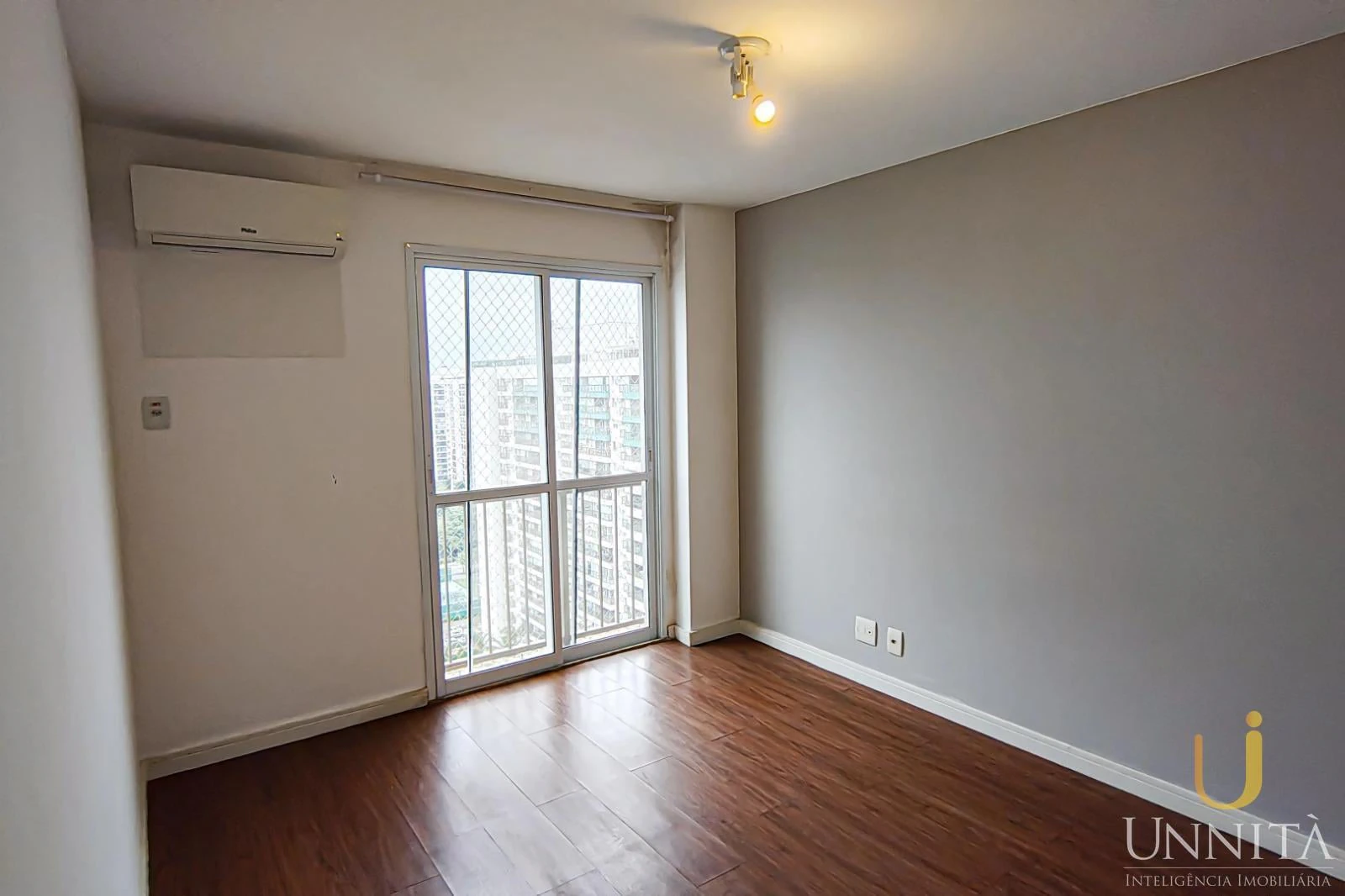 Apartment, 185 m², with a grill on the balcony — photo 12