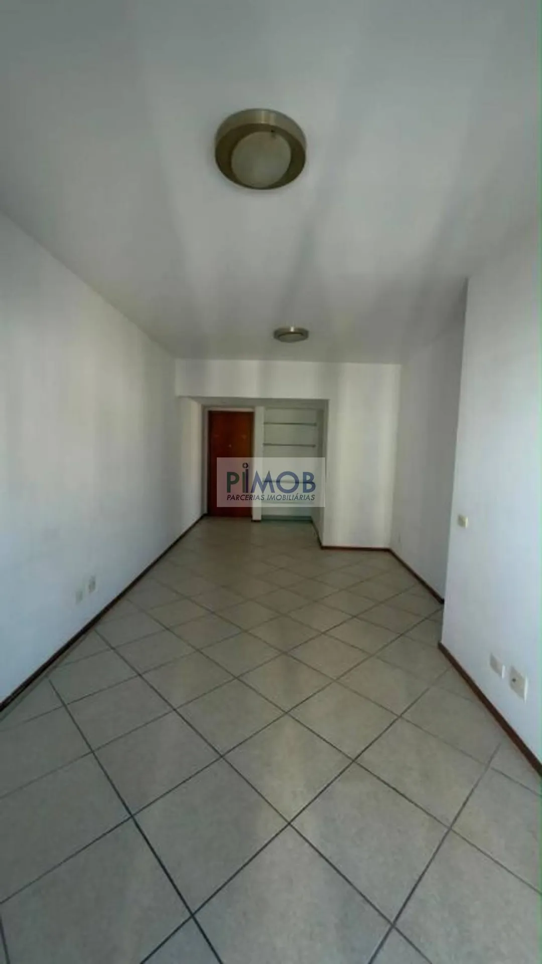 Apartment with 2 bedrooms and a balcony — photo 27