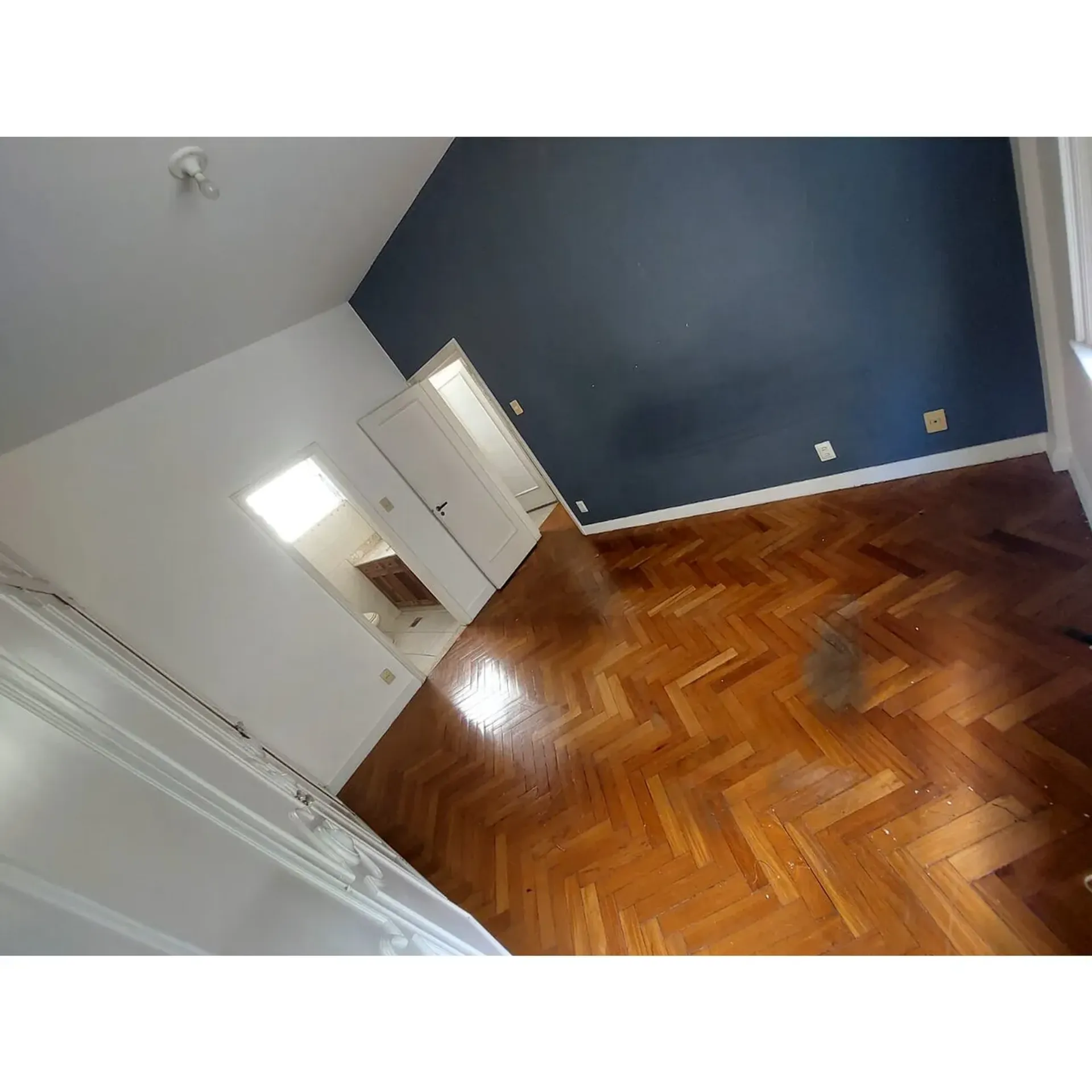 Home office in a 3-bedroom apartment, 132 m² — photo 22