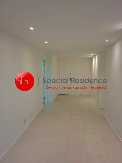 2-bedroom apartment in a building with a pool — photo 11