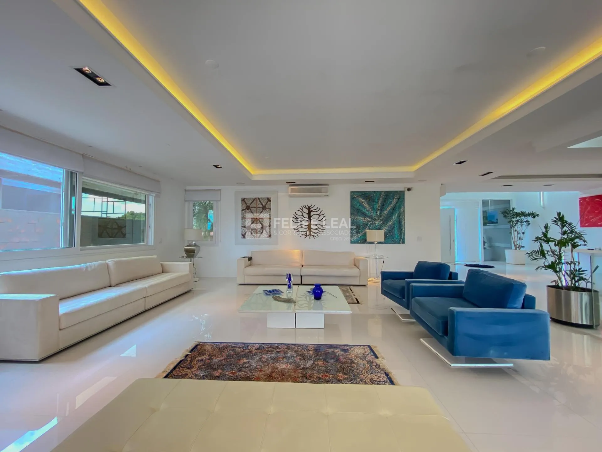 Casa em condomínio com 9 dormitórios e 8 suítes — photo 52