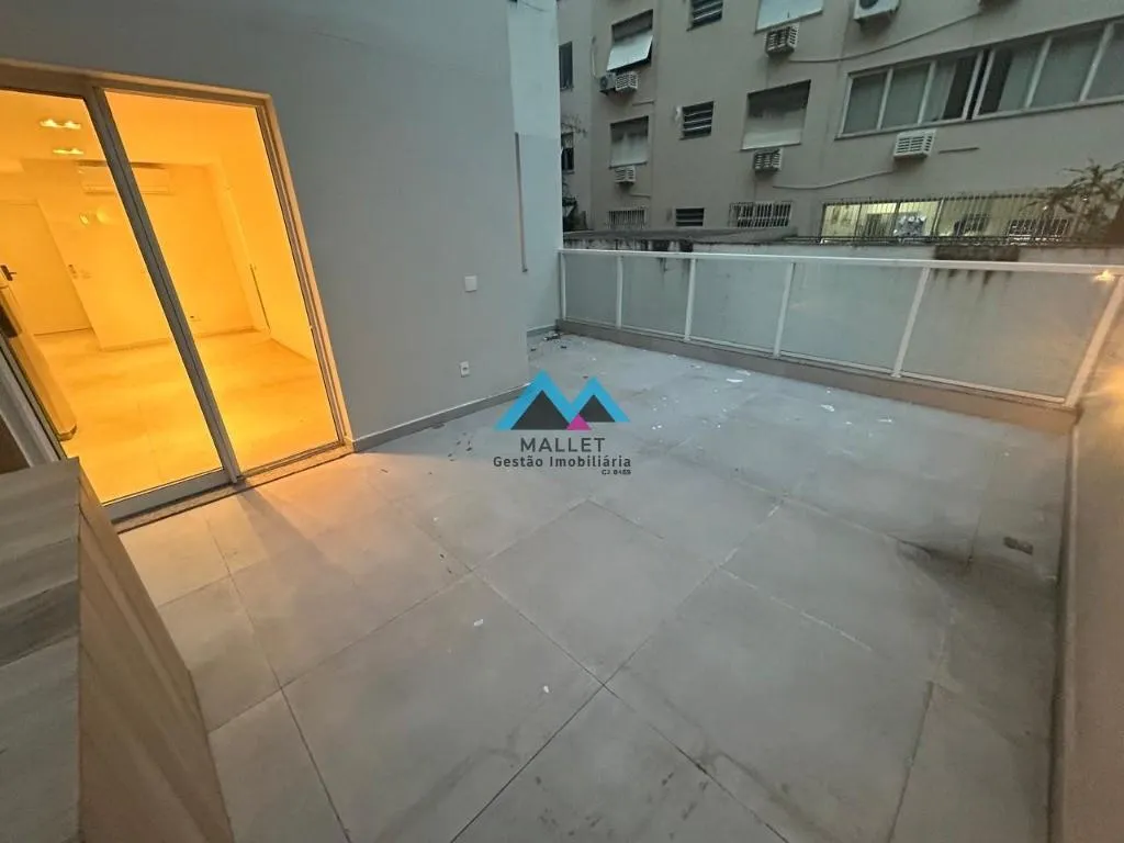 1-bedroom apartment with terrace and pool — photo 24