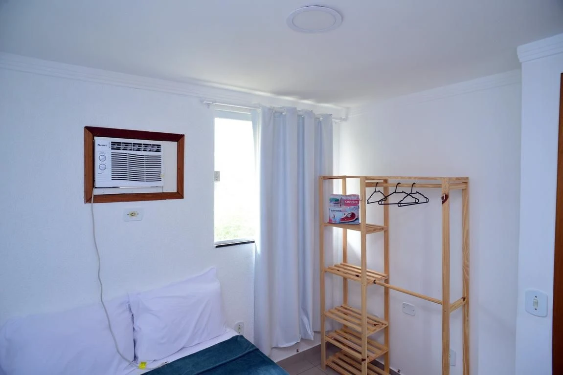 Furnished 2-bedroom apartment with a compact gas kitchen — photo 10