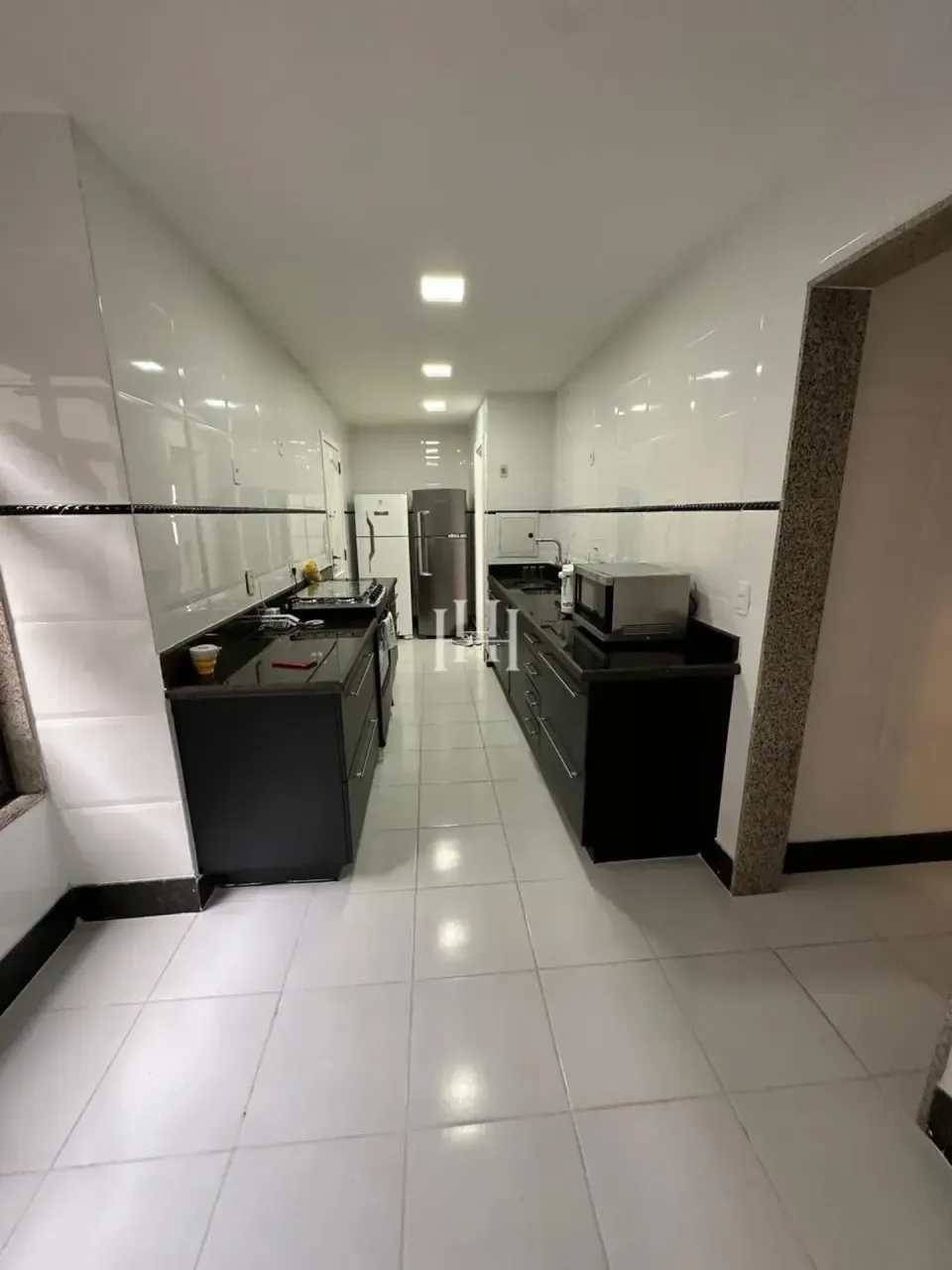 Apartamento com 5 quartos e 5 banheiros, varanda — photo 19