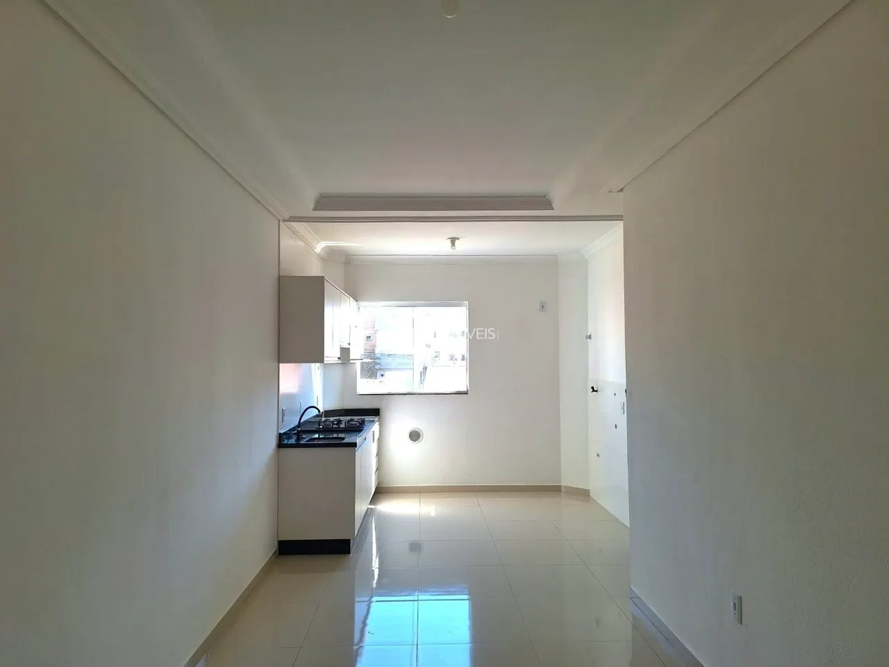 Apartment with 3 bedrooms and 2 bathrooms — photo 2