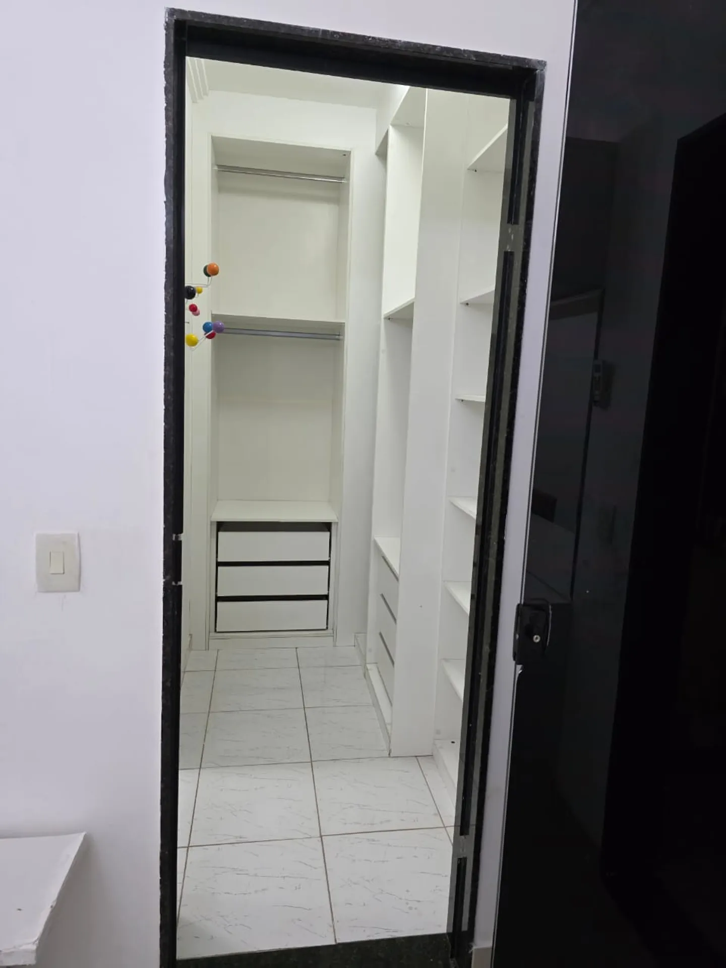 Балкон з грилем та 3 спальні: будинок 323 м² — photo 26
