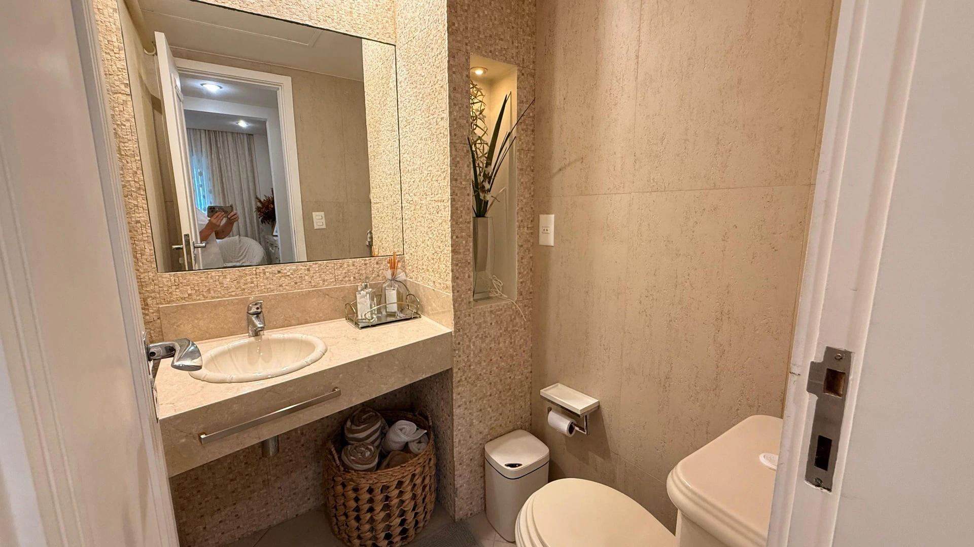 3-bedroom apartment with a washing machine in Rio de Janeiro — photo 18