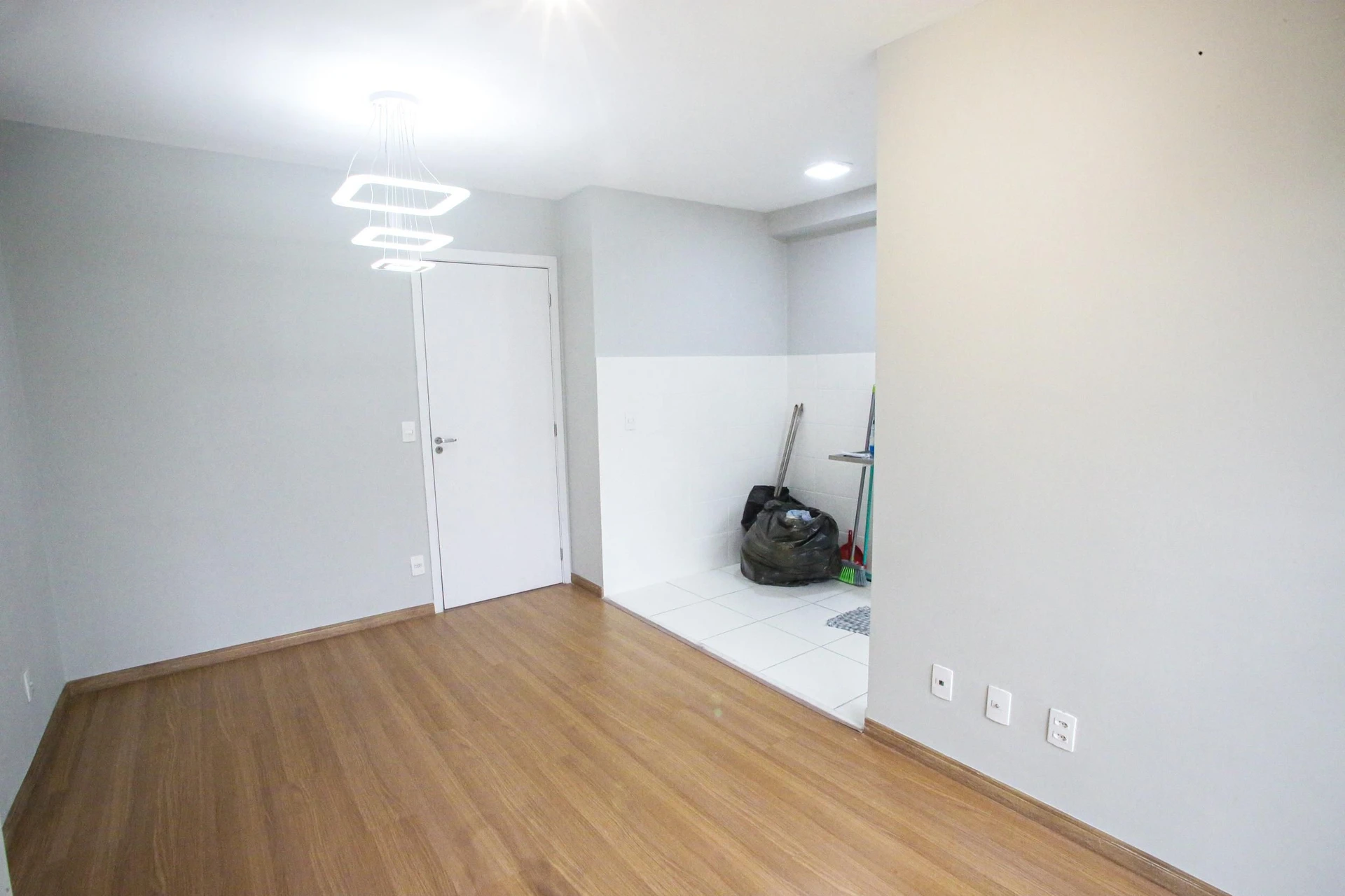 Apartamento de 2 quartos em condomínio com academia — photo 5