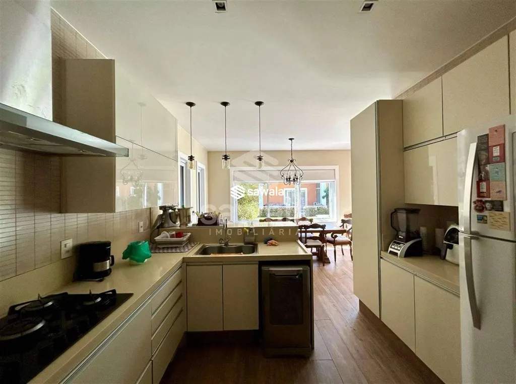 Furnished house with 600 m², 3 bedrooms and 5 baths — photo 30