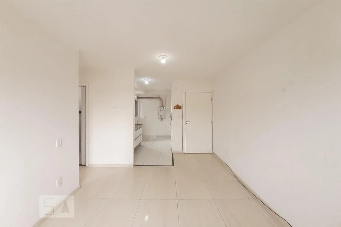 Unfurnished rental apartment with 2 bedrooms and 1 bath