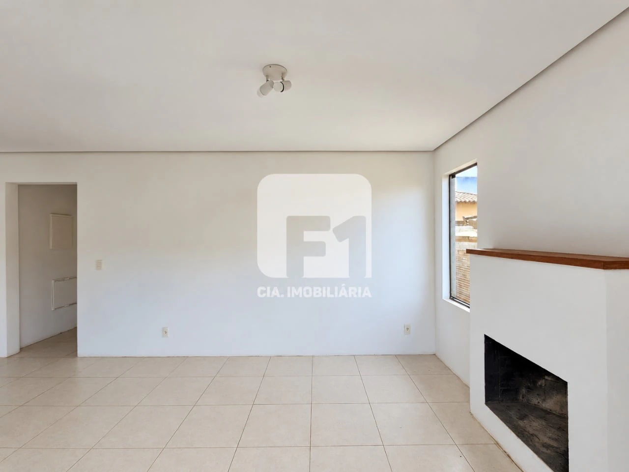 2-bedroom house with a private BBQ in Florianópolis