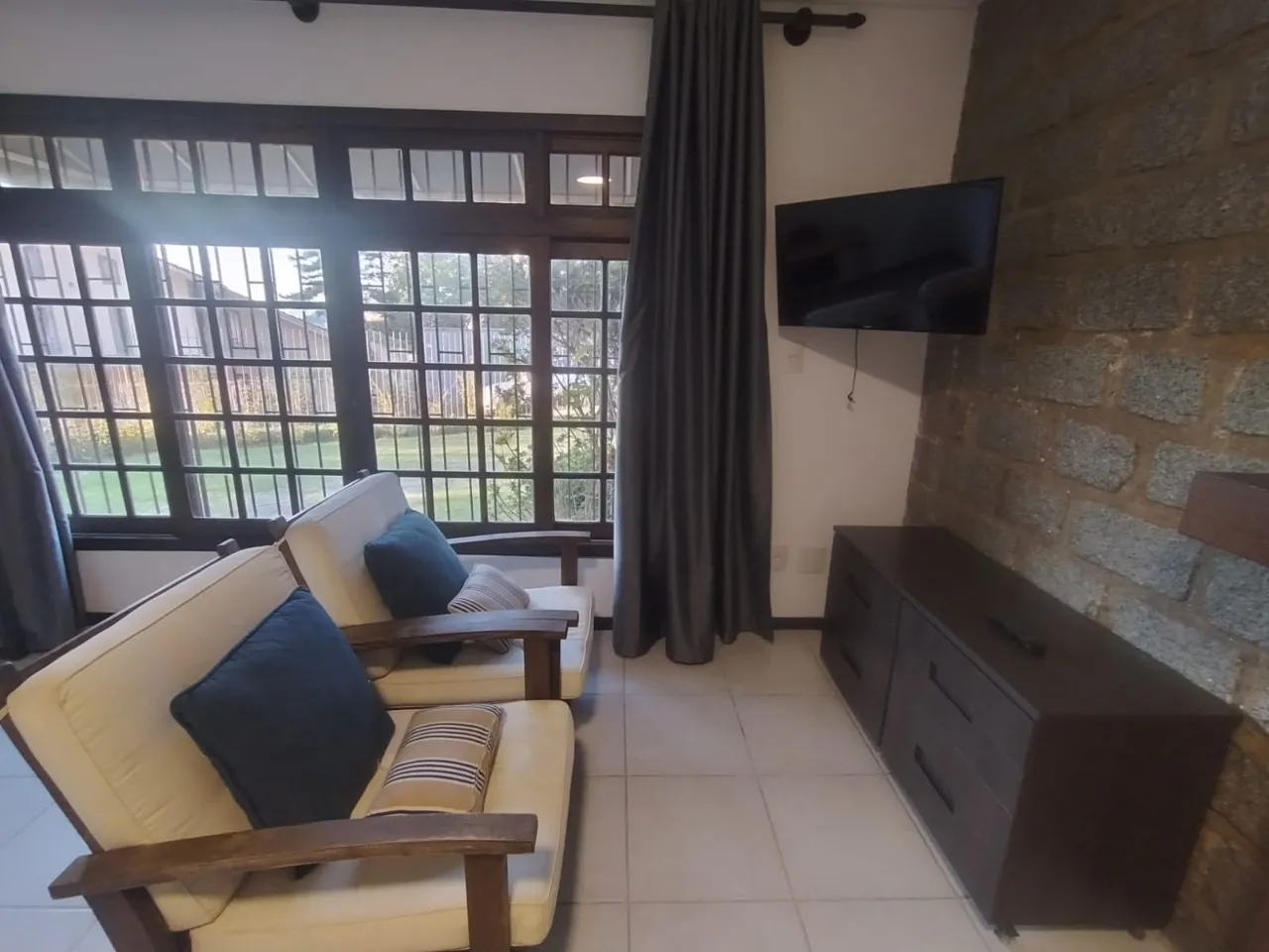 Furnished 25 m² studio with 1 bedroom and a home office — photo 5
