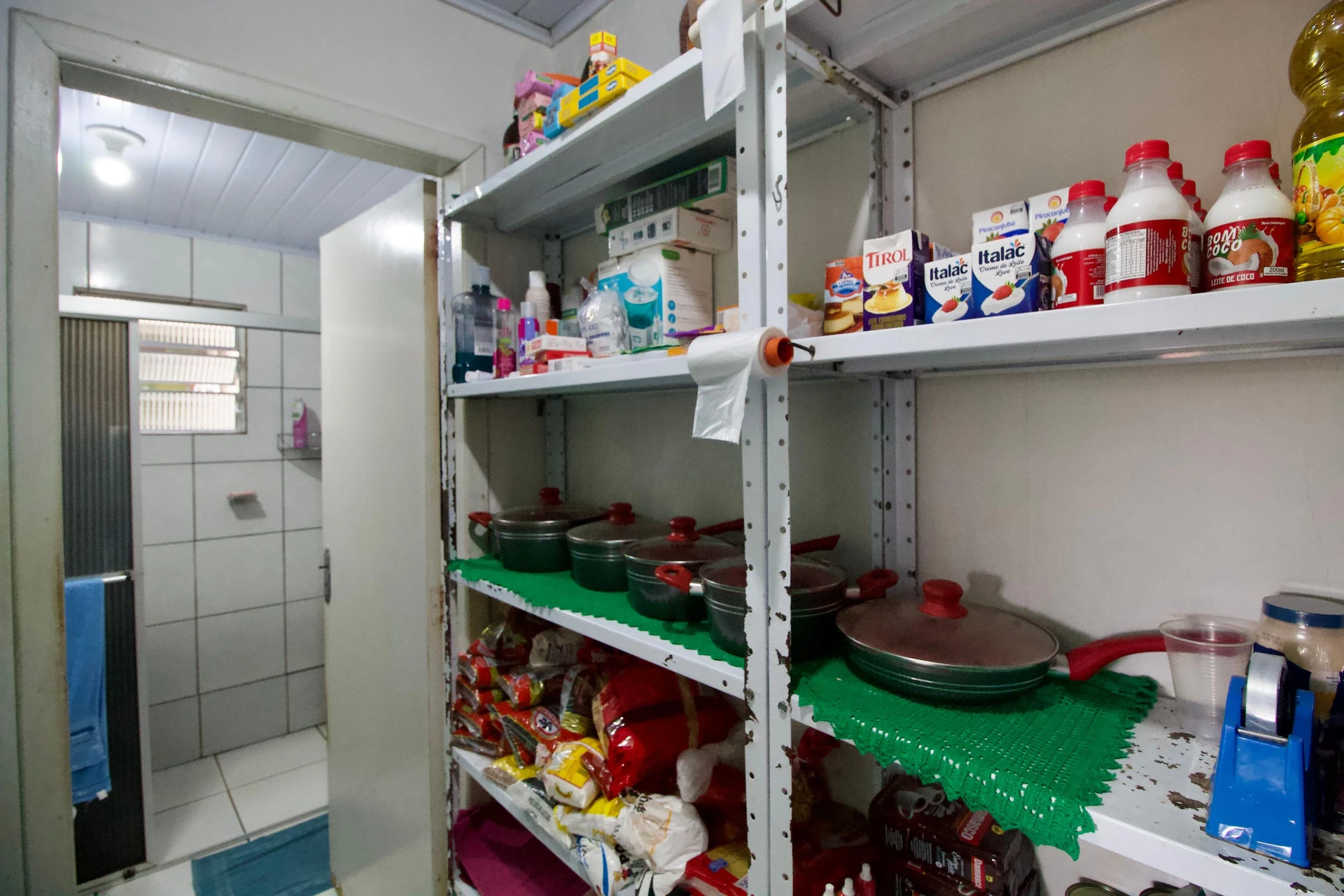 360 m² house with a home office and a garden — photo 12