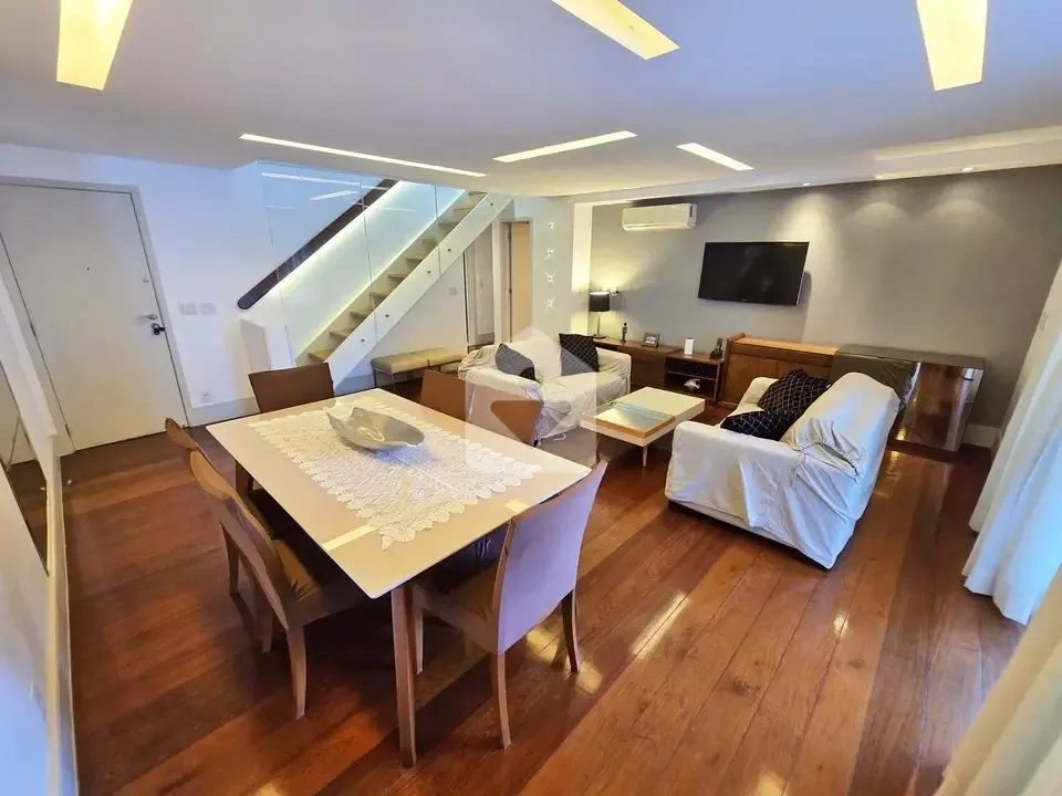 Furnished apartment with 3 bedrooms and 5 bathrooms — photo 17