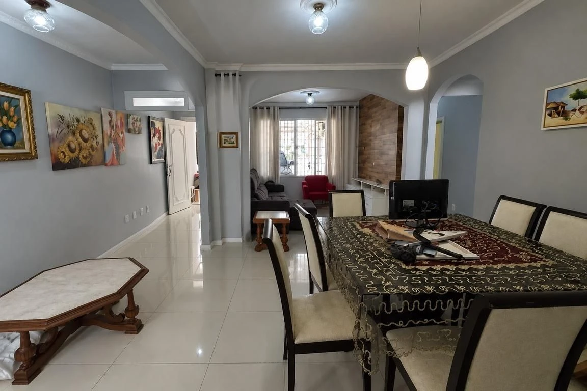 Home office in a 3-bedroom house, 148 m² — photo 12