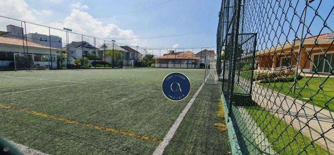 House with 6 bedrooms and 7 bathrooms, 484 m² — photo 49