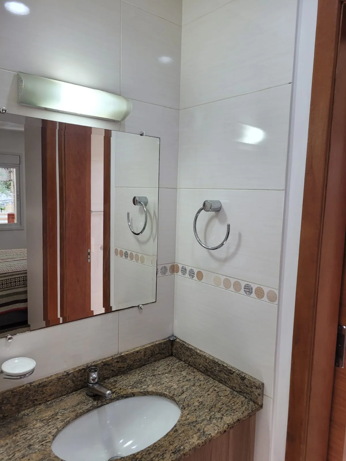 Furnished 45 m² apartment with 1 bedroom and balcony — photo 10