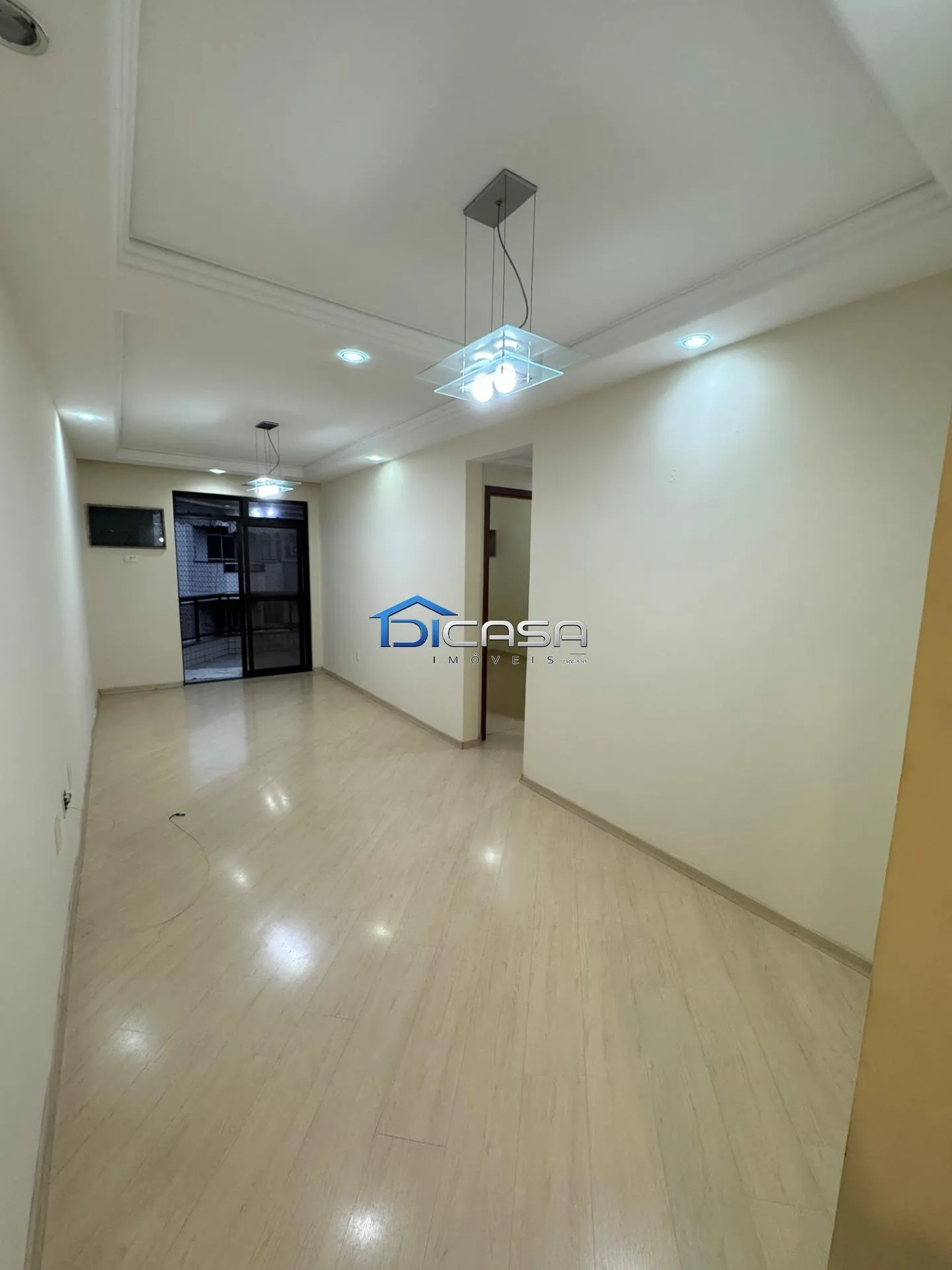 2-bedroom apartment with a walk-in closet — photo 29