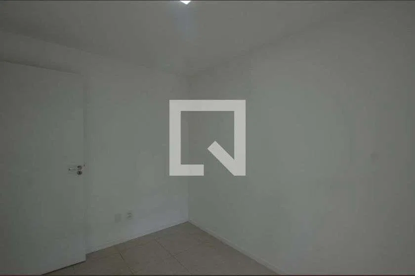 4-bedroom apartment in a building with a gym — photo 25