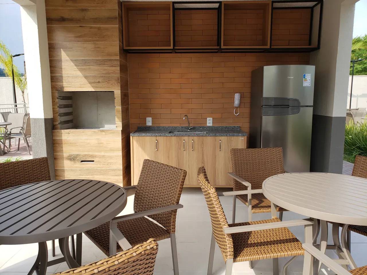 80 m² apartment with 3 bedrooms and an open-air pool — photo 25