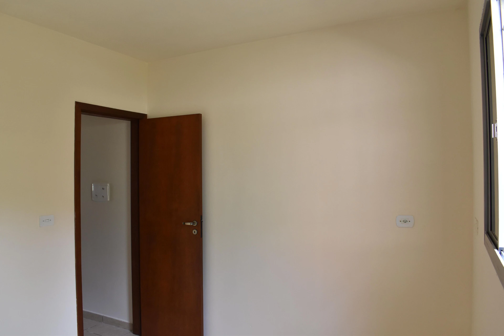 2-bedroom house with a garden in Curitiba — photo 18