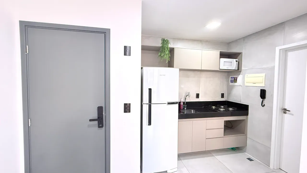 One-bedroom apartment with a washing machine in João Pessoa — photo 6