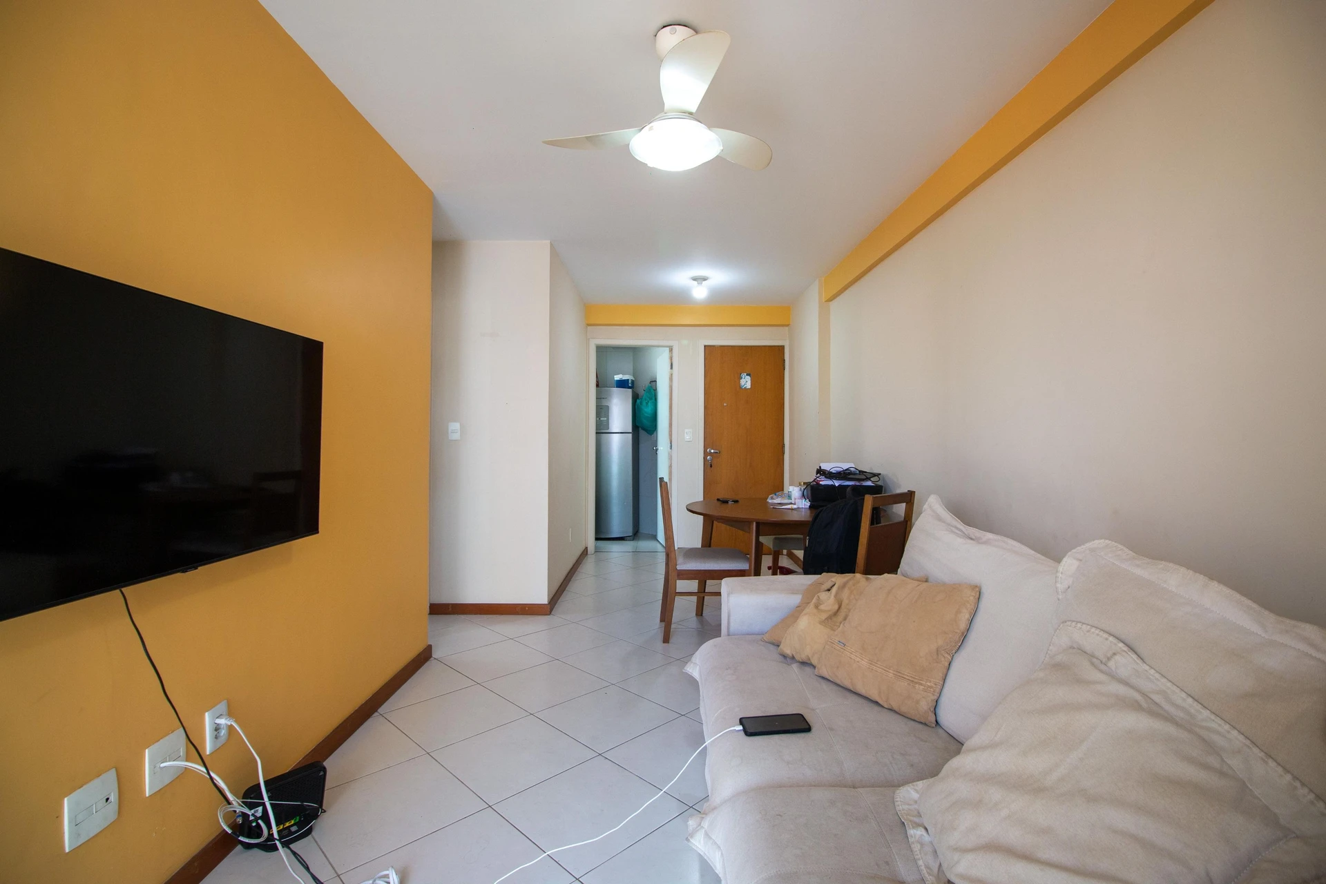Floor-to-ceiling windows in a 2-bedroom apartment, 59 m² — photo 11