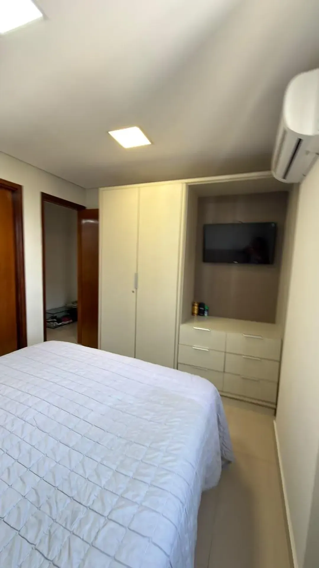 Furnished apartment, 105 m², with a home office — photo 21