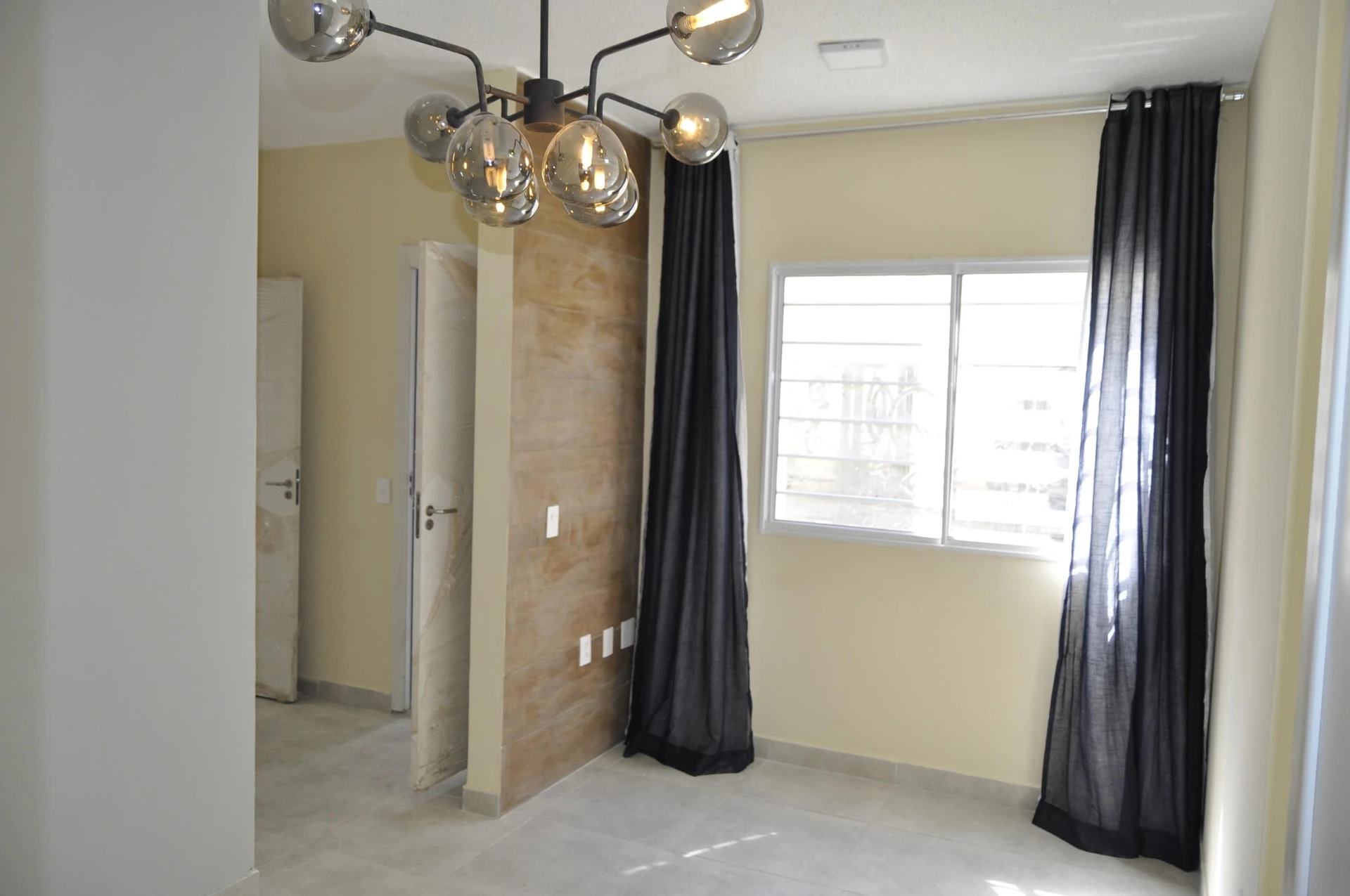Вид на горы и 1 спальня: квартира 42 м² — photo 17