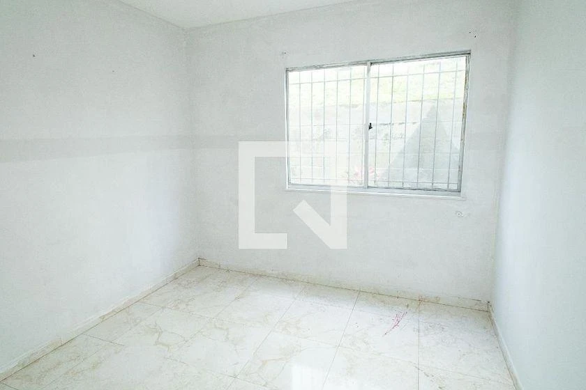 2-bedroom apartment in a building with a pool — photo 21