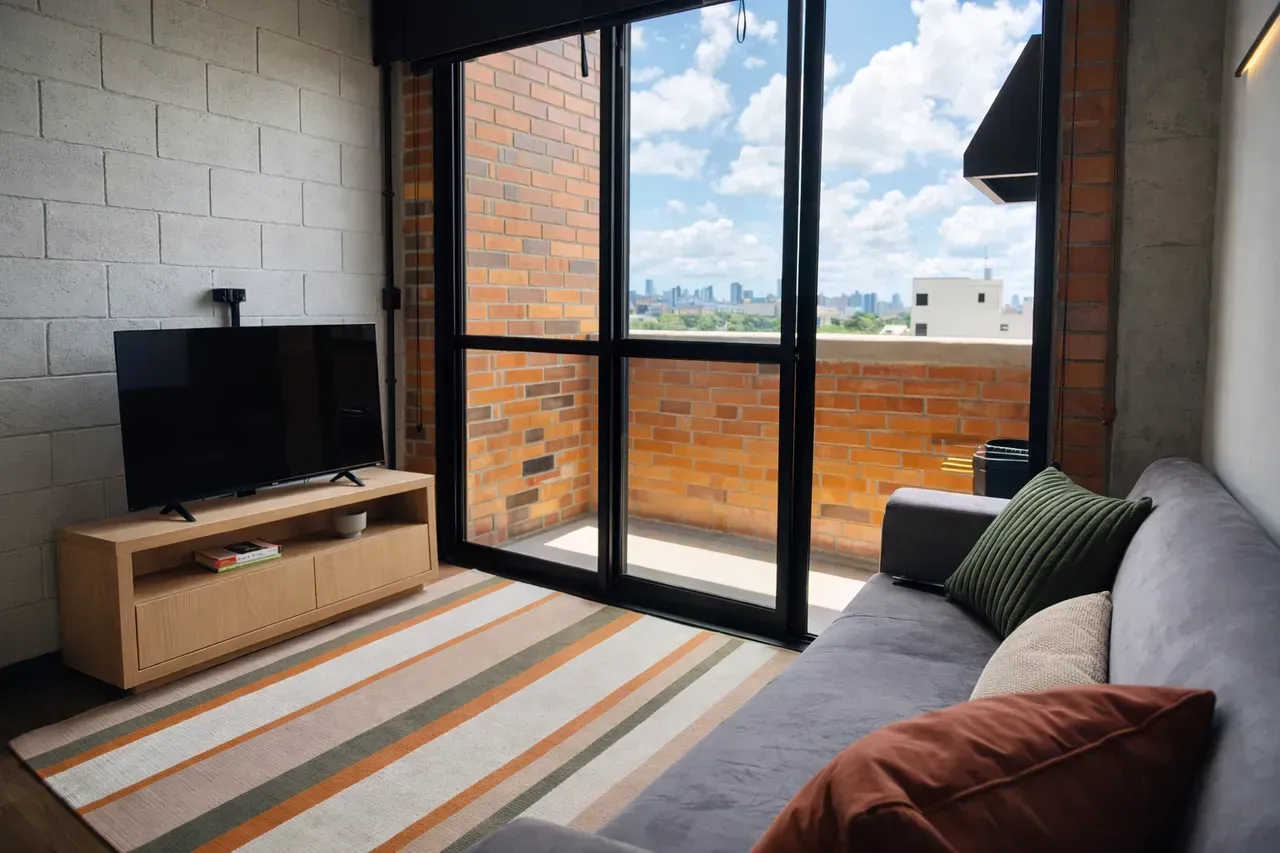 Furnished 2-bedroom apartment with integrated kitchen