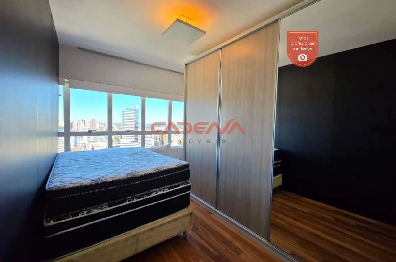 Furnished 1-bedroom apartment with open-plan kitchen — photo 3
