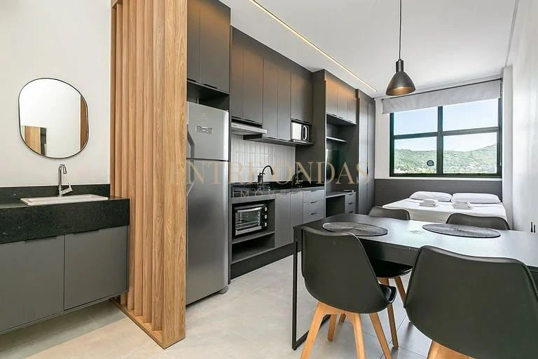Furnished studio, 27 m², with a home office — photo 7