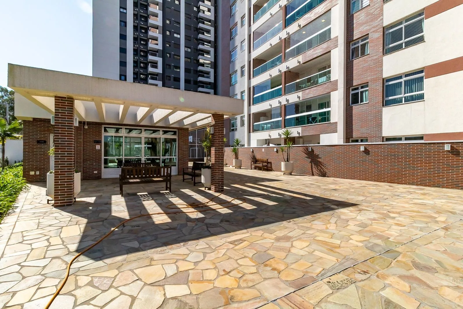 Apartamento mobiliado de 2 quartos e 3 banheiros — photo 26