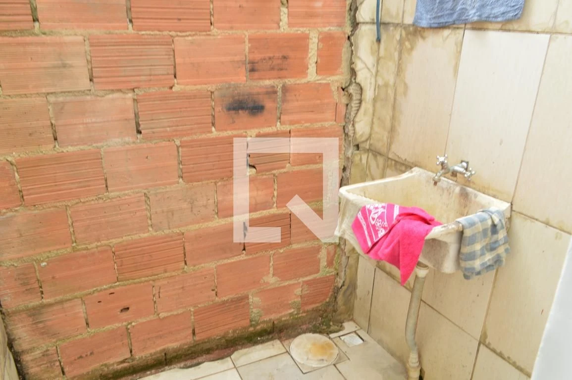 Casa sem mobília com 1 quarto e jardim privativo — photo 17