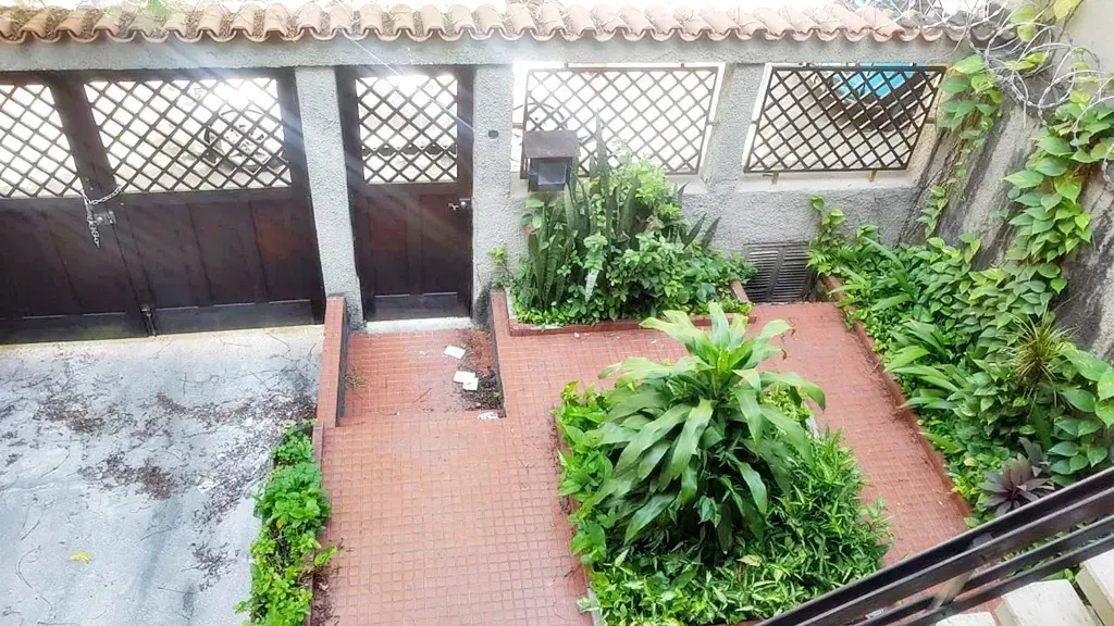 Casa para aluguel com 2 quartos e 197 m²