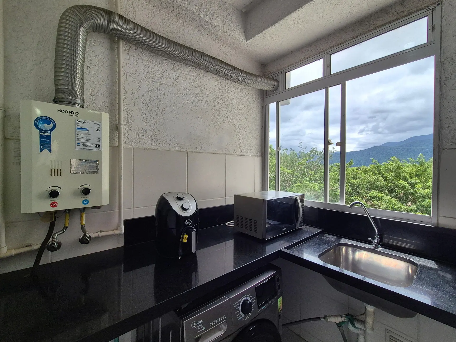 2-bedroom apartment with a home office in Rio de Janeiro — photo 29