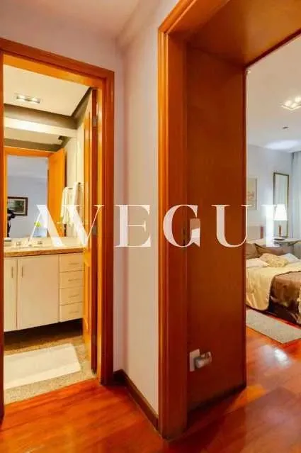 Furnished 2-bedroom apartment with 110 m² — photo 18
